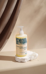 HYDRATING AND MOISTURIZING SHAMPOO